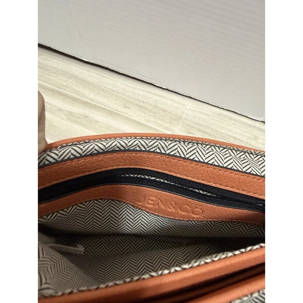 Jen & Co Sloane‎ Flapover Crossbody with Tassel